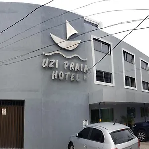 Hotel Uzi **